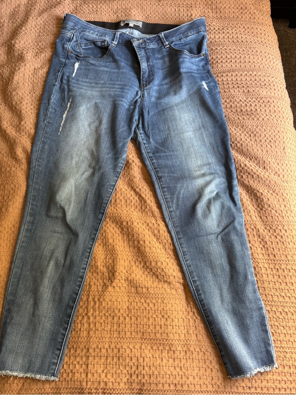 Wit & Wisdom Medium Blue Distressed Skinny Jeans